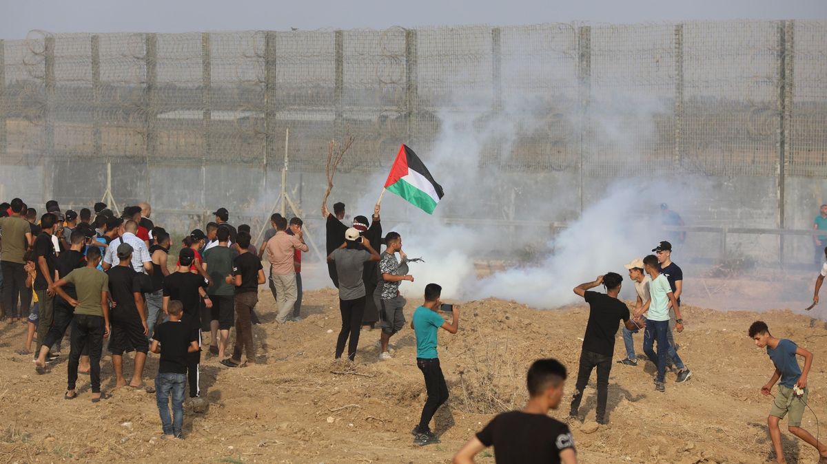 Napětí pokračuje. Izrael provedl po střelbě na vojáka nálety na Pásmo Gazy